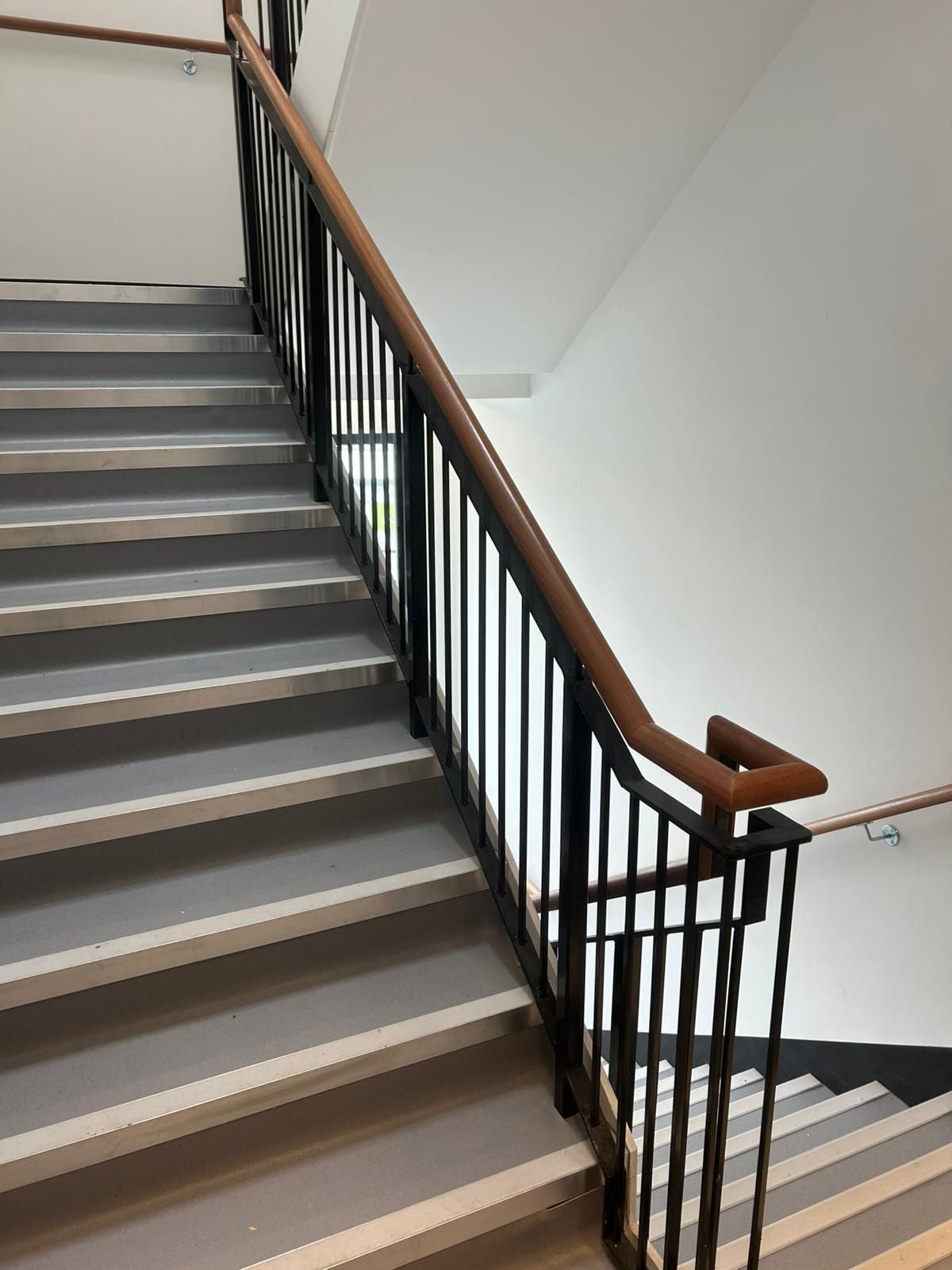 Structural Steel Fabrication & Installation Services